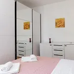 Bliss Near Bellevue Апартаменты Дубровник