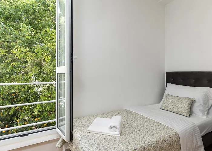 Bliss Near Bellevue * Dubrovnik