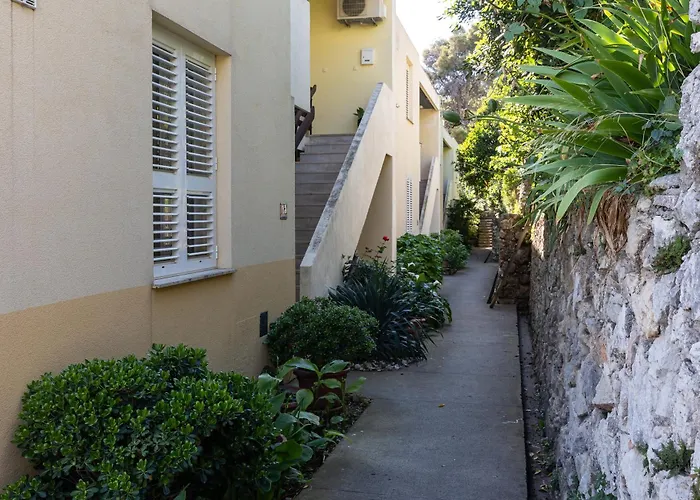 Bliss Near Bellevue Ντουμπρόβνικ